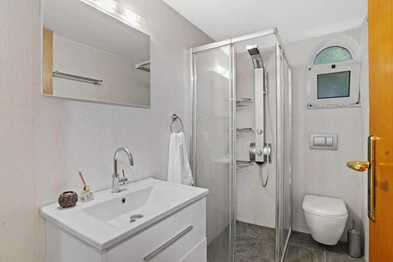 Superior Apartment - Overlooking Chania-With Pool Chania  Exteriör bild
