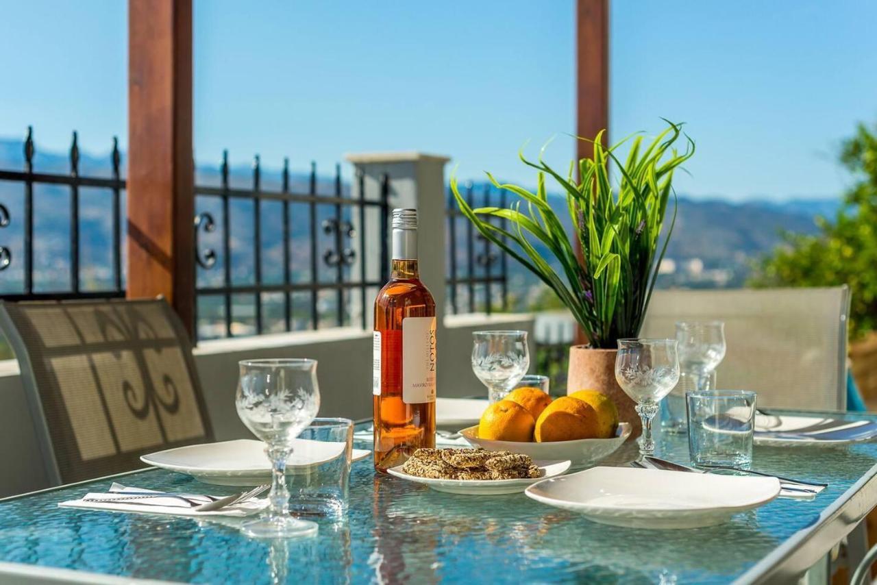 Superior Apartment - Overlooking Chania-With Pool Chania  Exteriör bild
