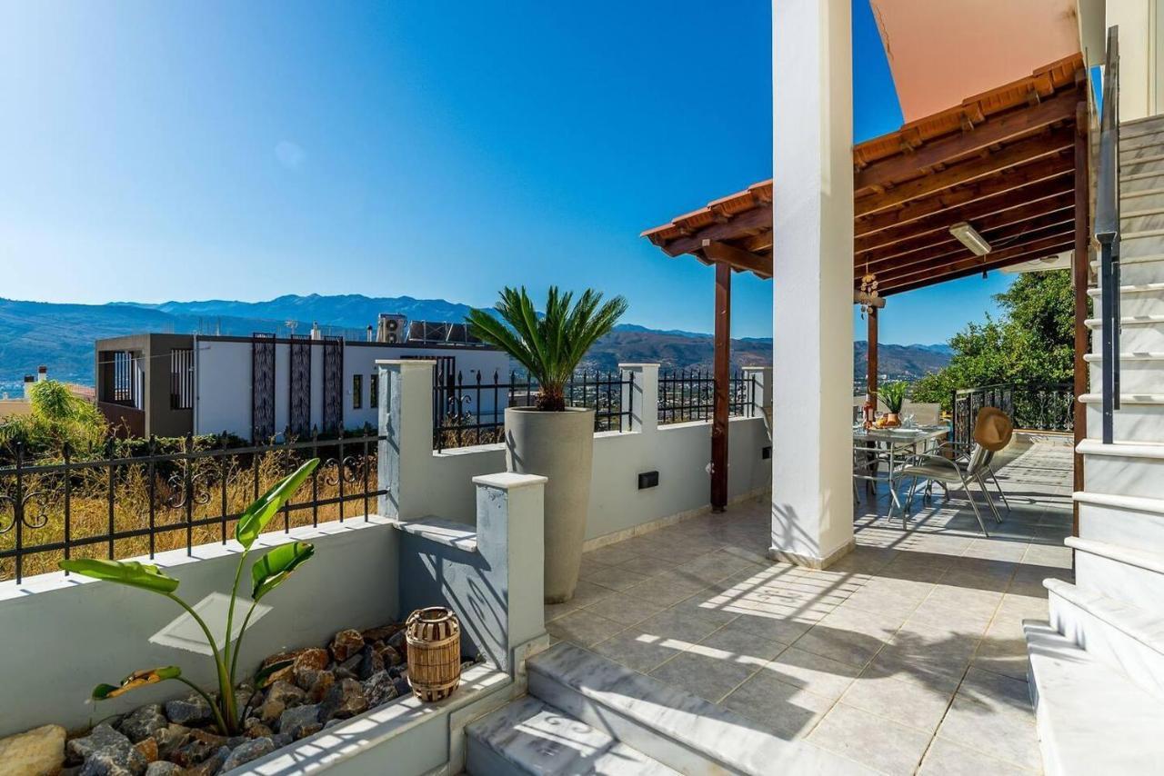 Superior Apartment - Overlooking Chania-With Pool Chania  Exteriör bild